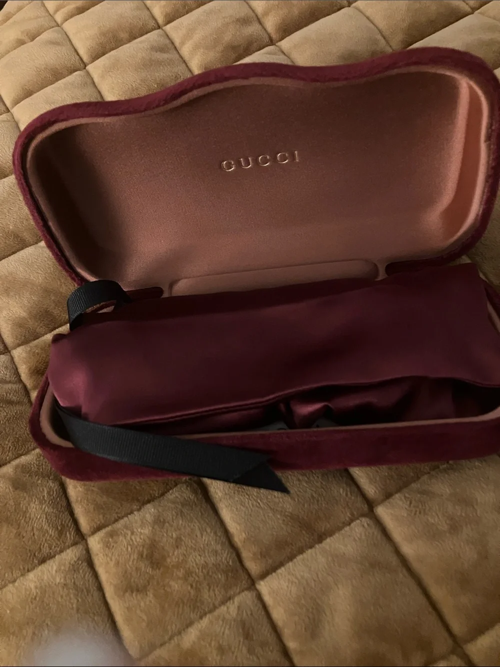 Gucci Woman’s sunglasses